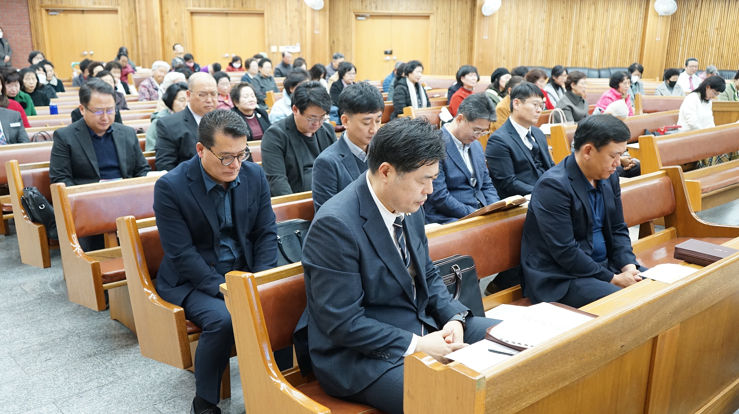 9dfd493592e0e83bc24b4c53ac0bd218_1764136