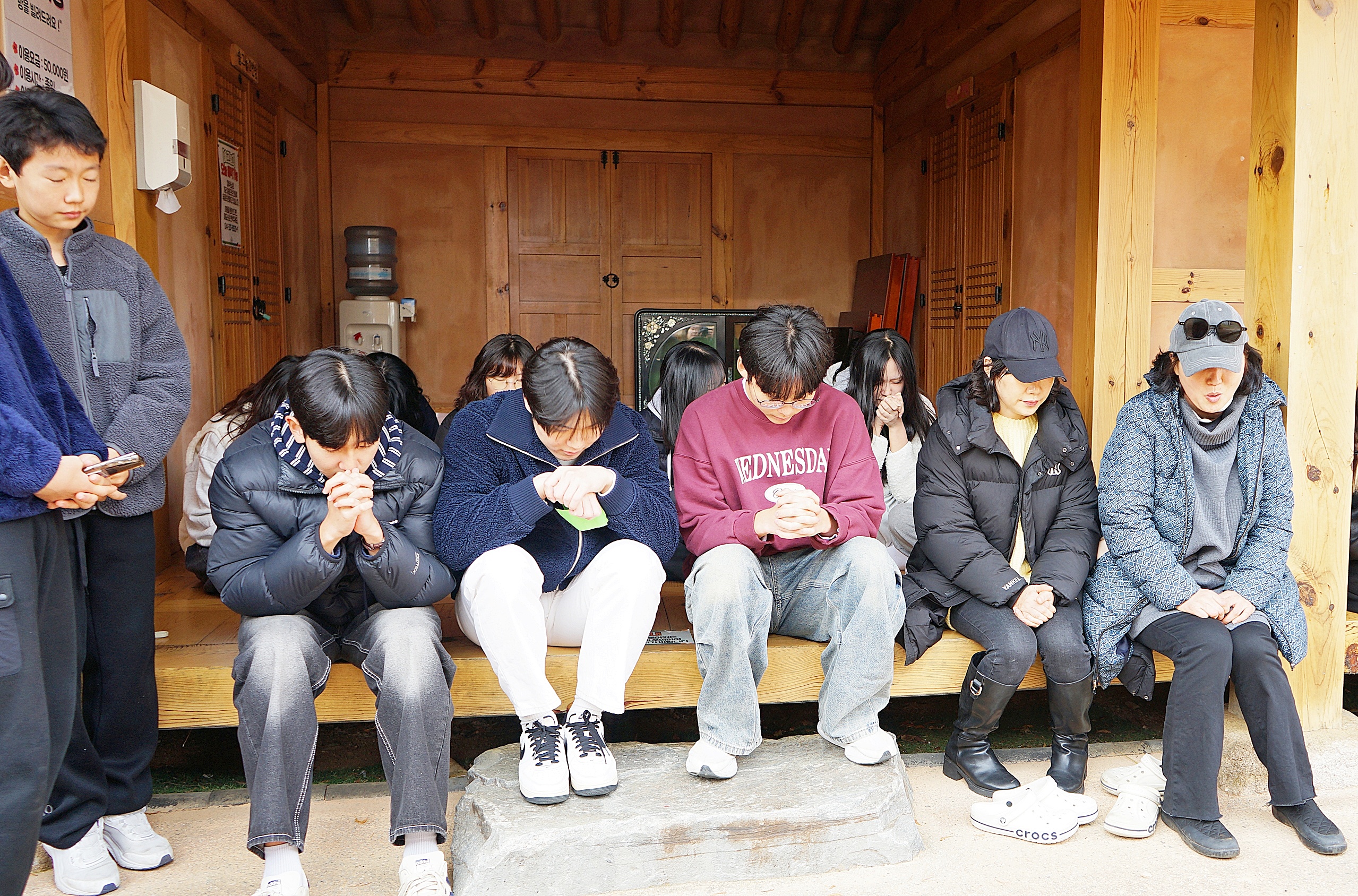 9dfd493592e0e83bc24b4c53ac0bd218_1764136