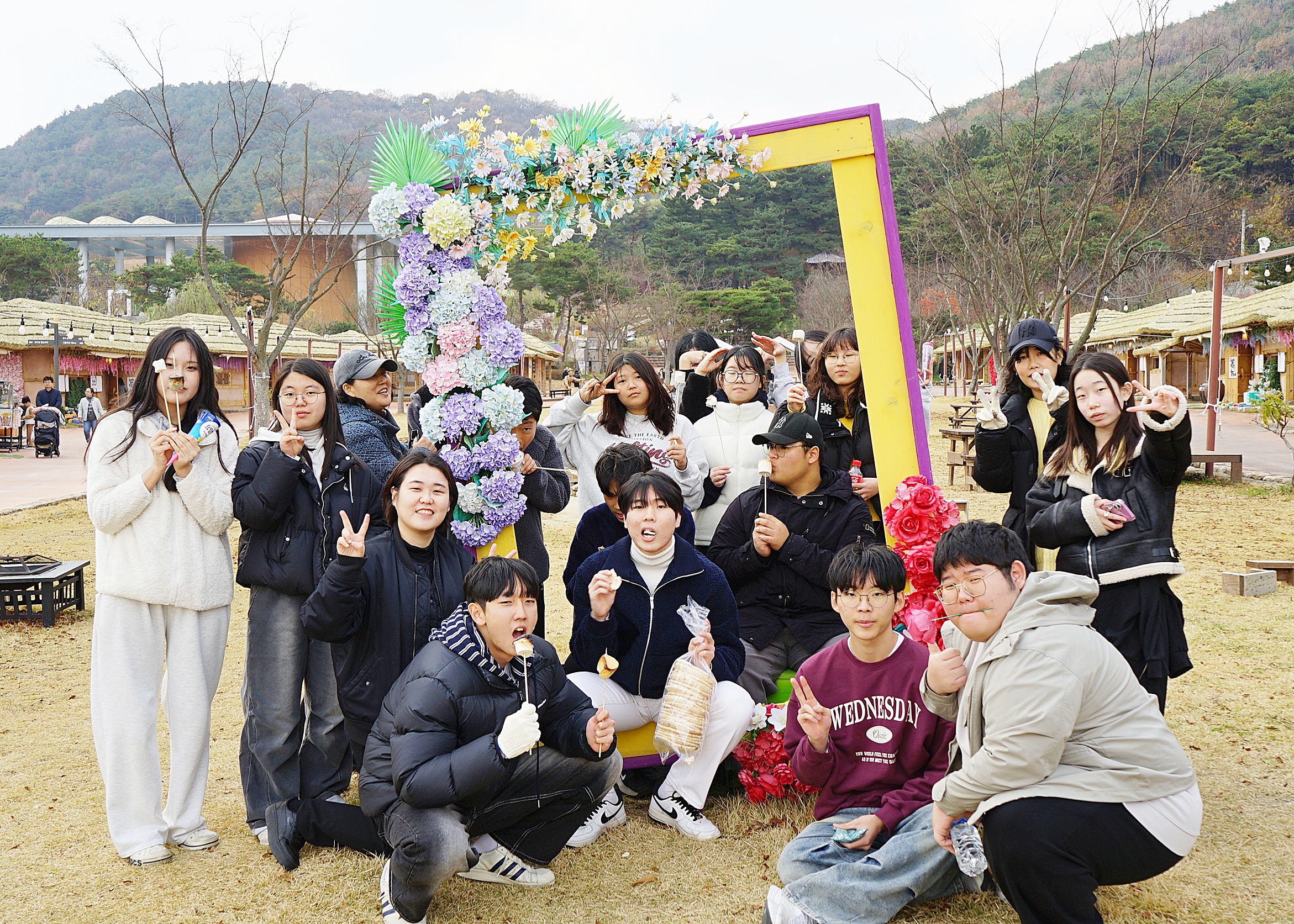 9dfd493592e0e83bc24b4c53ac0bd218_1764136