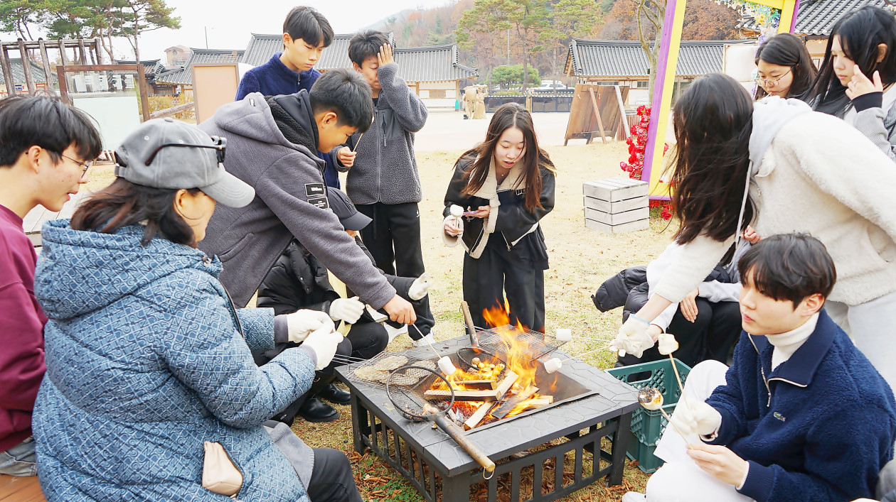 9dfd493592e0e83bc24b4c53ac0bd218_1764136