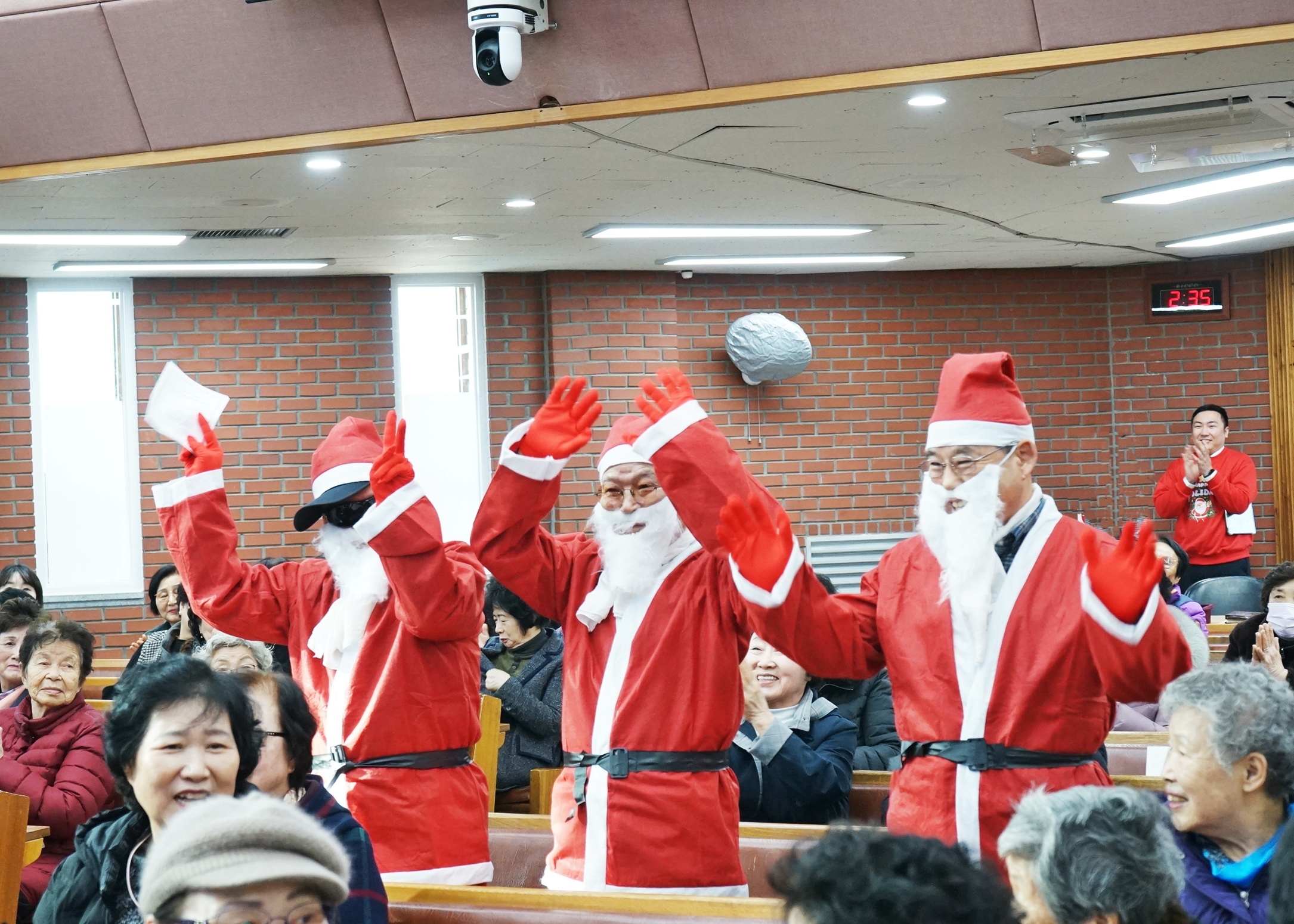 28ba3fa3edf10457c7f04a6e41e9a51d_1766461