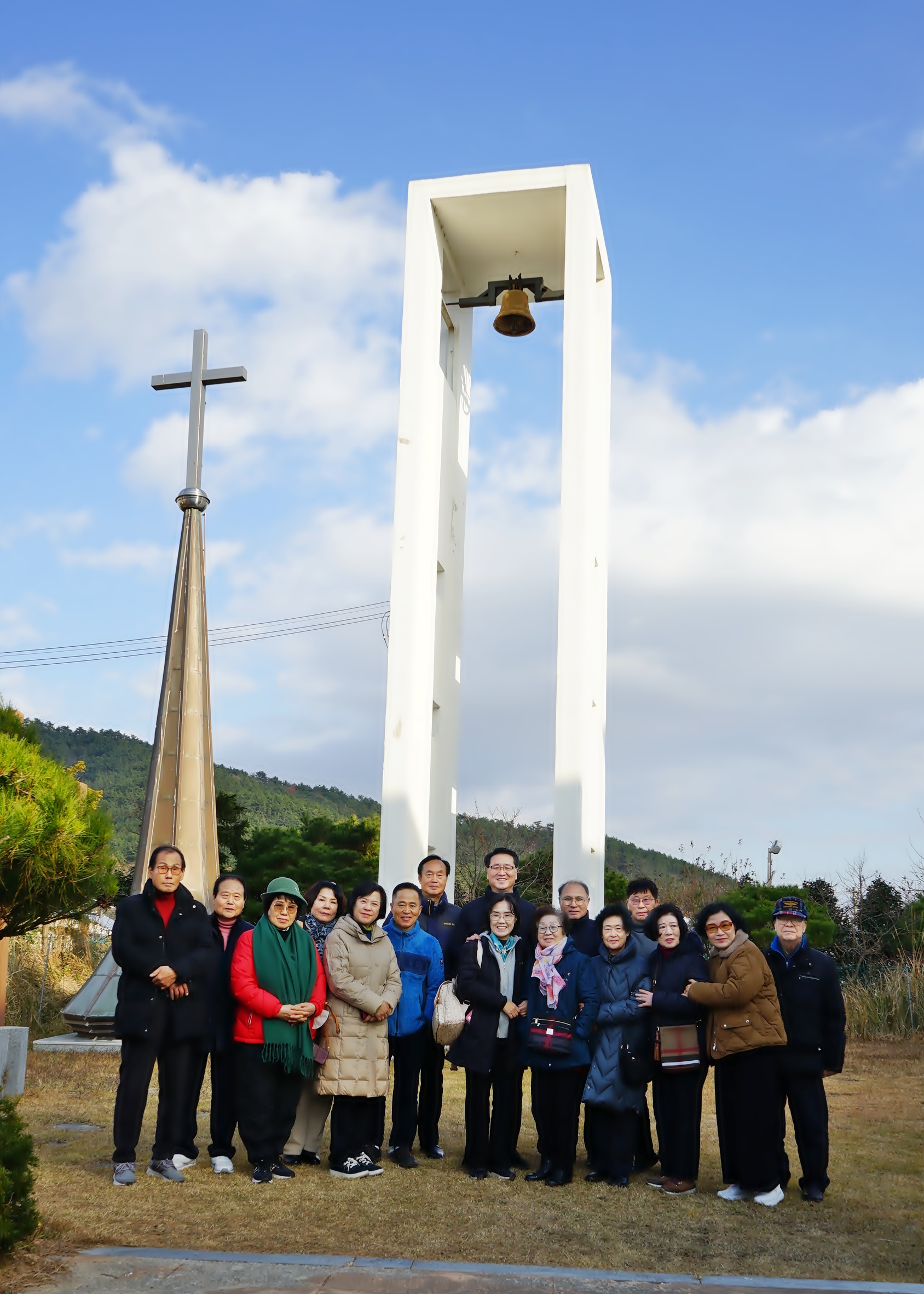 8537f3f6e9e20ef37320e8d50810cf3b_1766382