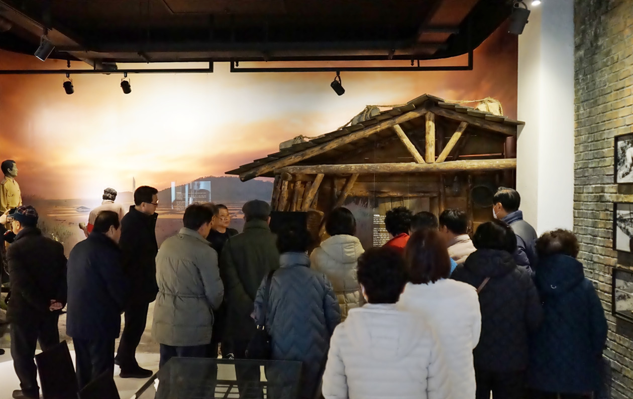 8537f3f6e9e20ef37320e8d50810cf3b_1766382